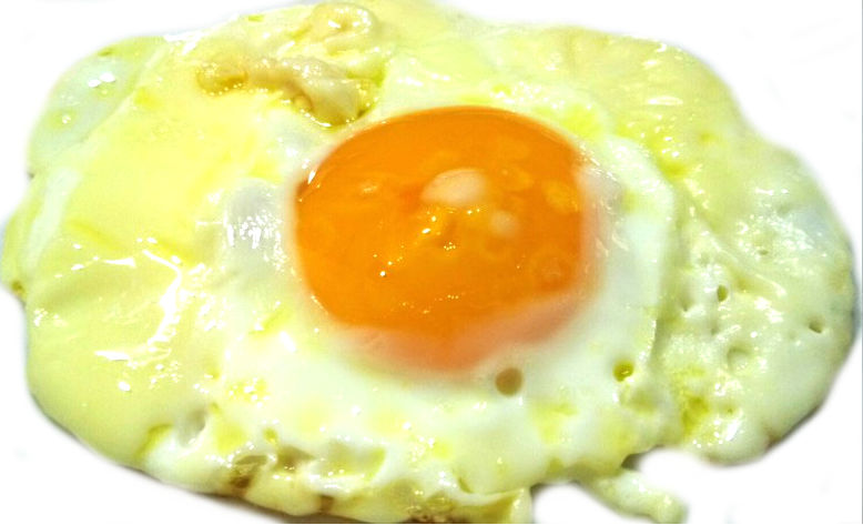 Uovo al tegamino con formaggio